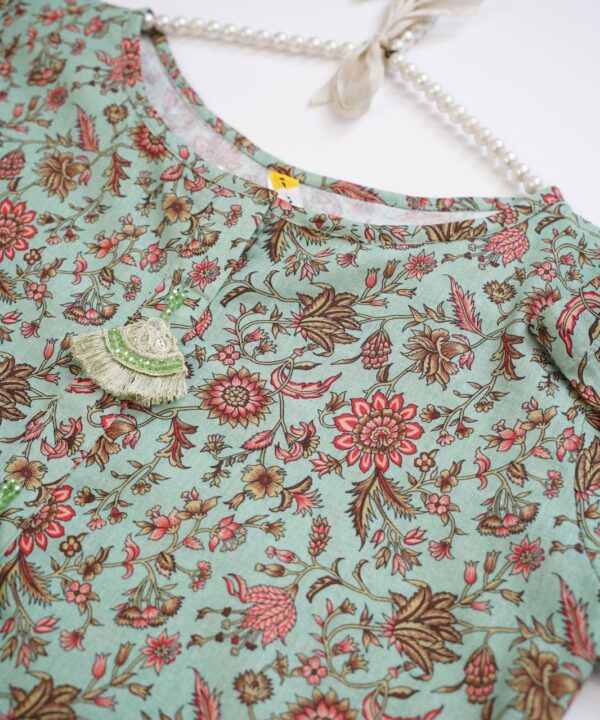 2-Piece Stitched Khaddar Suit – Mint Green Floral Print with Chic Tassel Accents